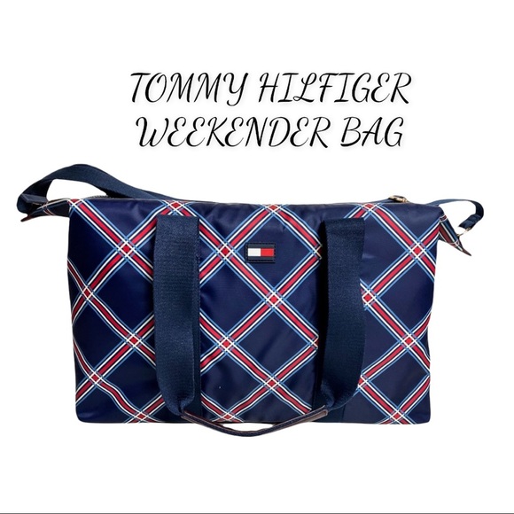 NWT TOMMY HILFIGER WEEKENDER BAG - Picture 1 of 16